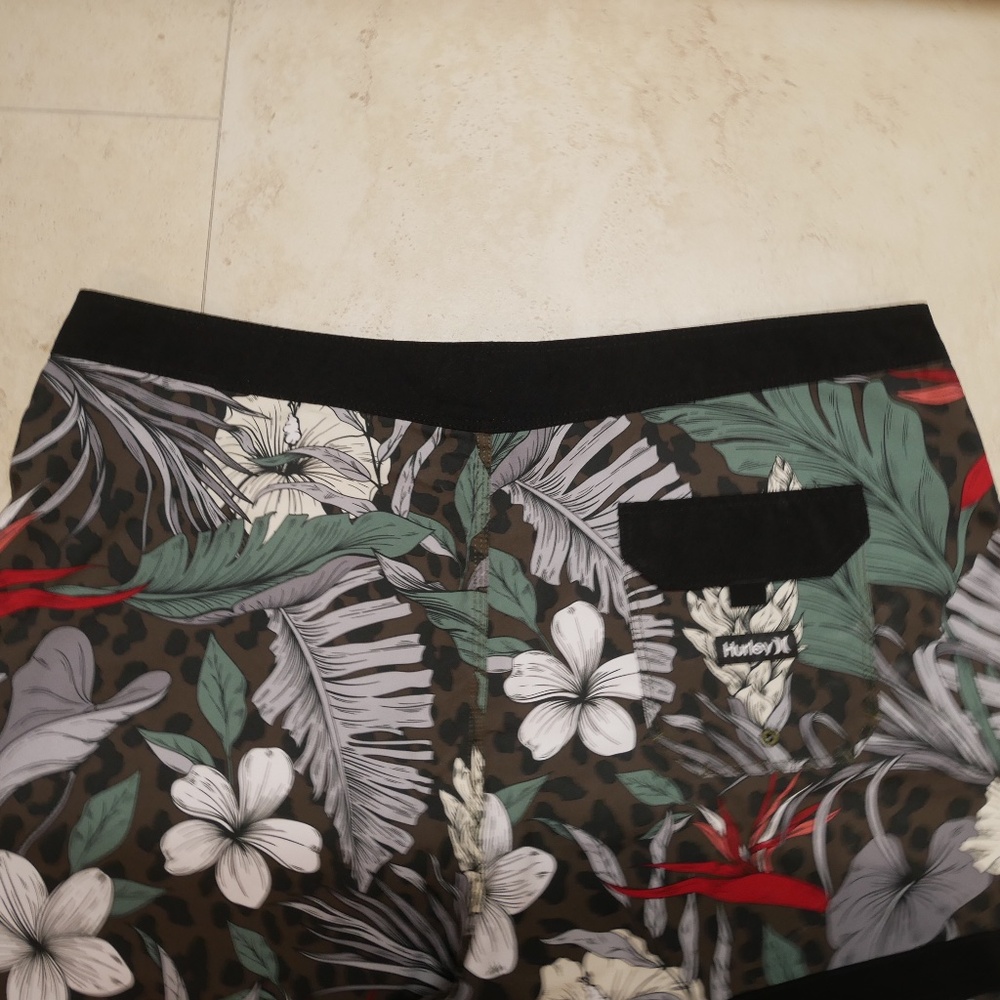 Hurley Mens Phantom Floral 18" Boardshorts NWOT~ - Picture 8 of 8